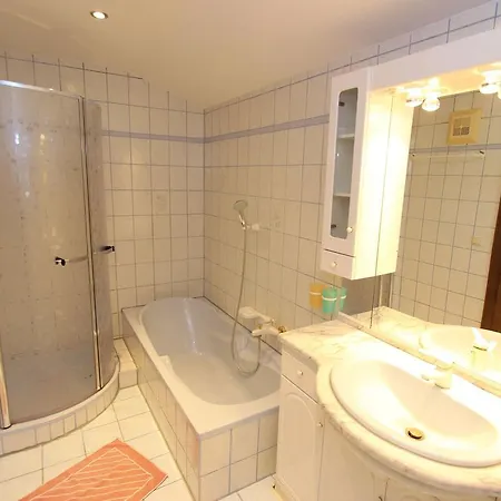 Alpstuga Holiday Chalet Celli